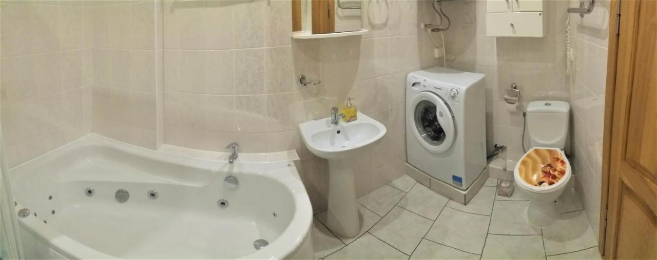 Apartaments Near Svyturio Arena Клайпеда Екстериор снимка